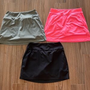 Women’s golf skirts (3)